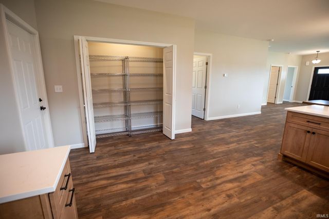 204 Fawn Court, Argos, IN 46501