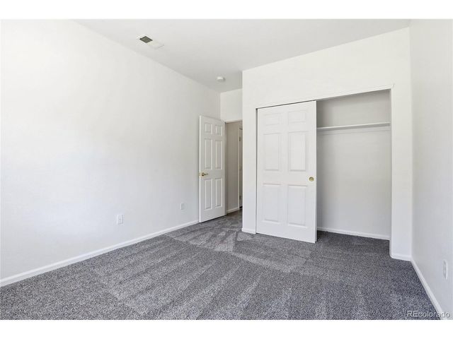 1435 S Chambers Rd 104, Aurora, CO 80017