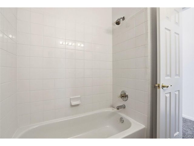 1435 S Chambers Rd 104, Aurora, CO 80017