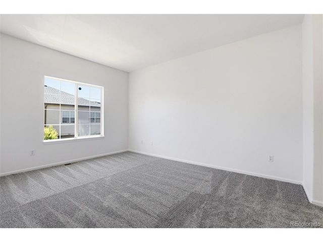 1435 S Chambers Rd 104, Aurora, CO 80017