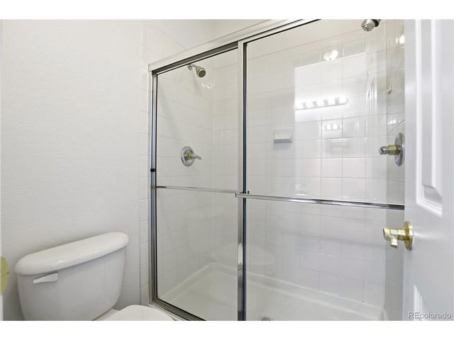 1435 S Chambers Rd 104, Aurora, CO 80017