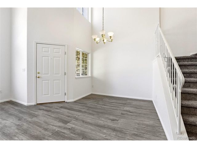 1435 S Chambers Rd 104, Aurora, CO 80017