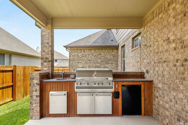 1017 Georgia Mae, Schertz, TX 78154