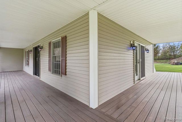 1128 N Morrish Road, Flint, MI 48532