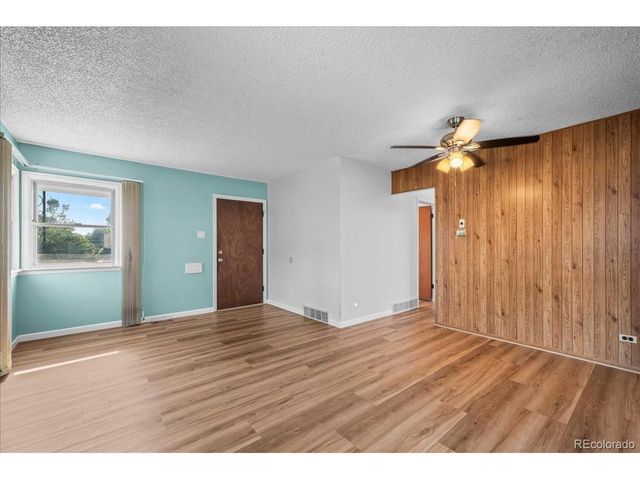 4660 Quitman St, Denver, CO 80212