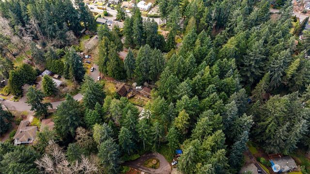 2552 NE 168th Street, Lake Forest Park, WA 98155