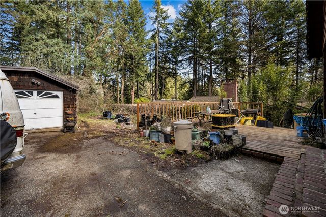 2552 NE 168th Street, Lake Forest Park, WA 98155