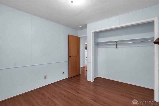 610 Saxony Drive, Xenia, OH 45385