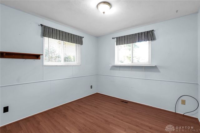 610 Saxony Drive, Xenia, OH 45385