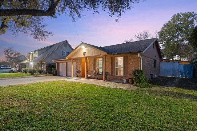 11226 Langdon Lane, Houston, TX 77072