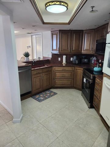 3870 N Highway A1a, Hutchinson Island, FL 34949