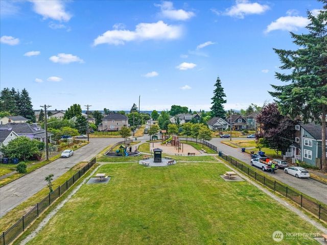 2322 S Ash Street, Tacoma, WA 98405