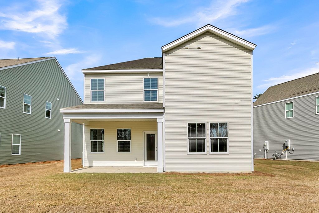 Image 39 of property listing at 322 Clipper Court, Summerville, SC 29486