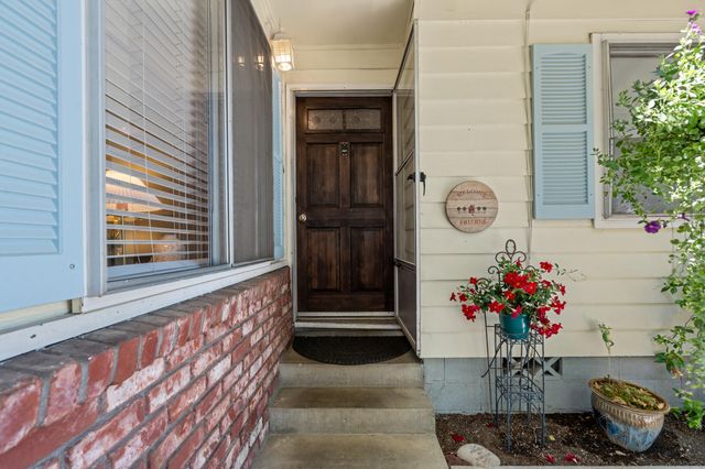 2575 Broadview Avenue, Medford, OR 97501