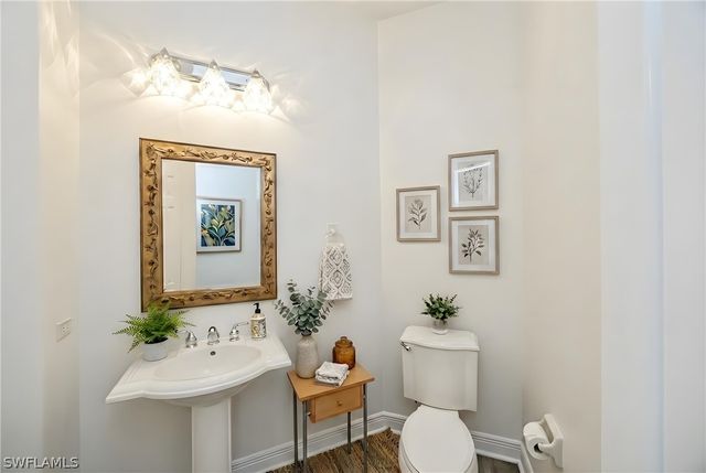 9266 Troon Lakes DR, Naples, FL 34109