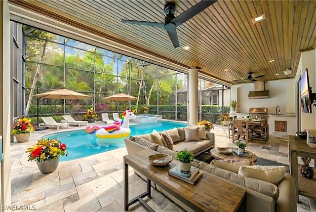 9266 Troon Lakes DR, Naples, FL 34109