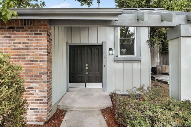 7713 E Jamison Drive, Centennial, CO 80112