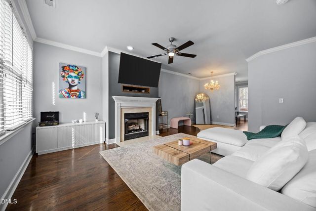 132 Ashton Hall Lane, Raleigh, NC 27609