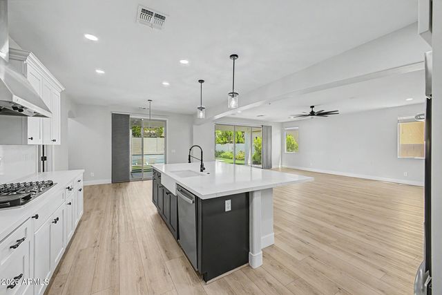 18534 W DENTON Avenue, Litchfield Park, AZ 85340
