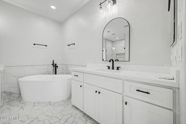 18534 W DENTON Avenue, Litchfield Park, AZ 85340