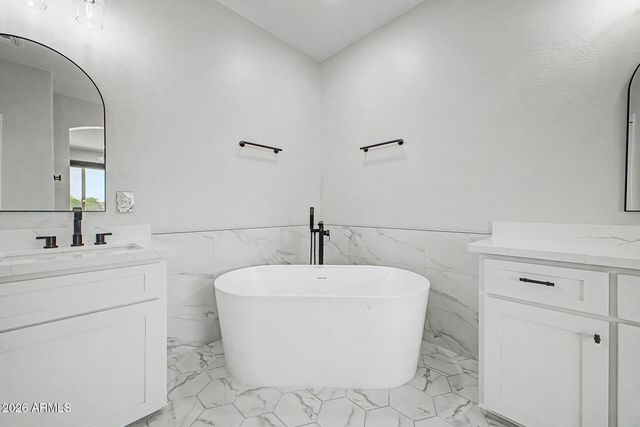 18534 W DENTON Avenue, Litchfield Park, AZ 85340