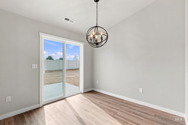 13345 Bank St, Caldwell, ID 83607