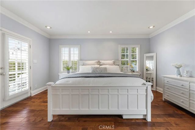 10518 Wellworth, Los Angeles, CA 90024