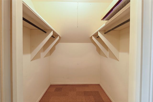 1220 Farnham Court E, Irving, TX 75062