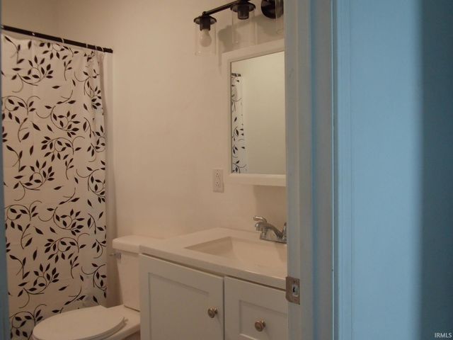 2600 Hawthorne Avenue, Evansville, IN 47714