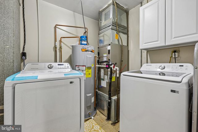8808 MCNAIR DR, Alexandria, VA 22309