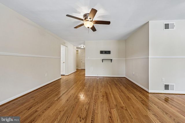 8808 MCNAIR DR, Alexandria, VA 22309