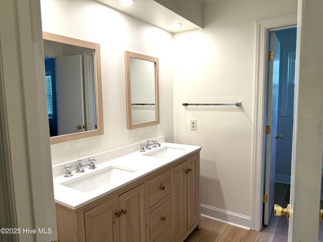 2105 Dallas Drive, Kinston, NC 28504