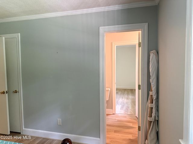2105 Dallas Drive, Kinston, NC 28504