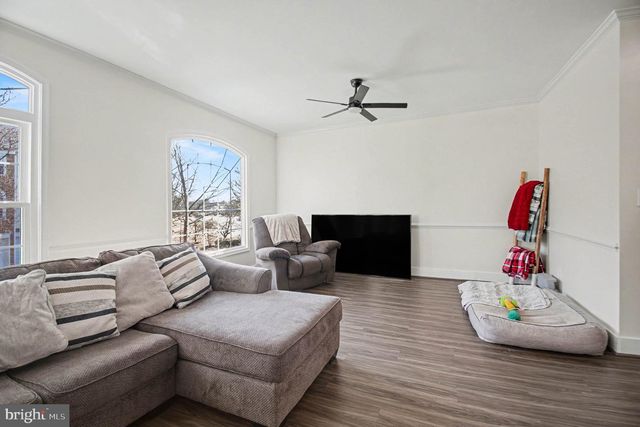 43686 PHELPS TER, Ashburn, VA 20147