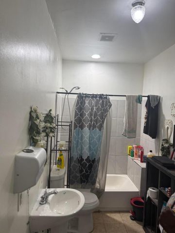 4625 Fuqua Street, Houston, TX 77048