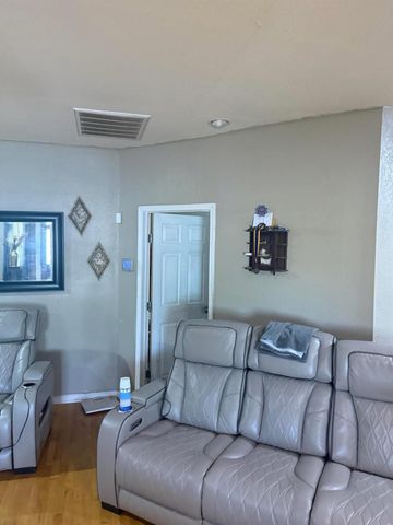 4625 Fuqua Street, Houston, TX 77048