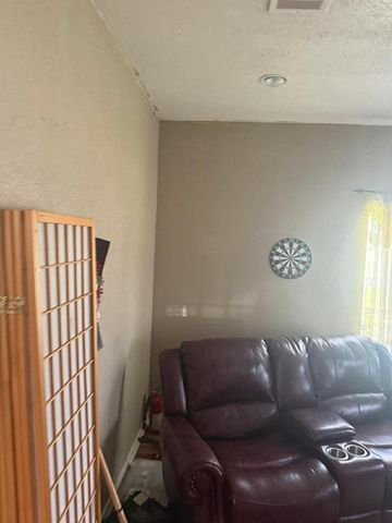 4625 Fuqua Street, Houston, TX 77048