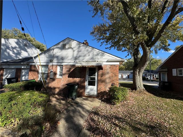 324 E 235th Street, Euclid, OH 44123