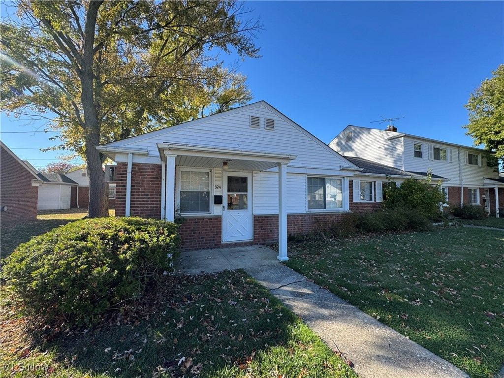 324 E 235th Street, Euclid, OH 44123