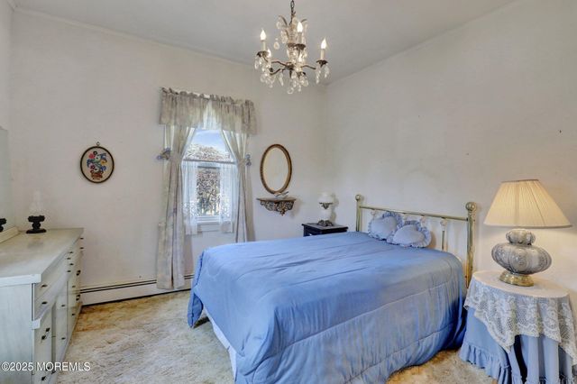 18 Holly Street, Rumson, NJ 07760