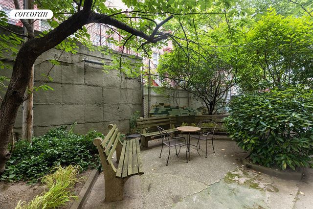 720 E 32ND Street D6, New York City, NY 11210