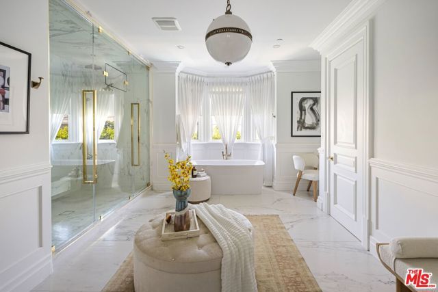 8147 W 4TH Street, Los Angeles, CA 90048