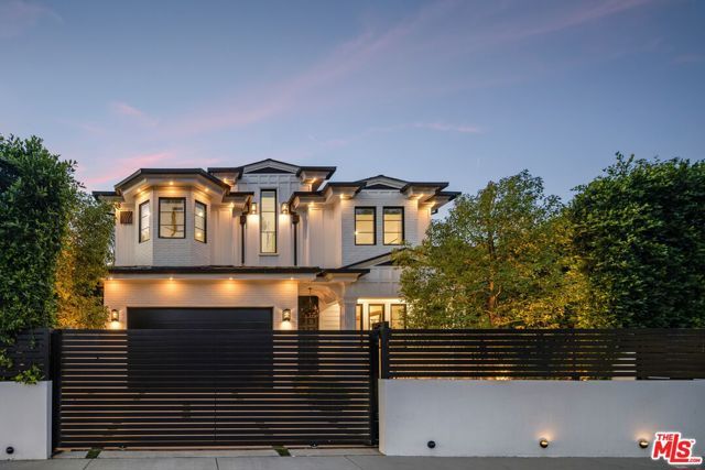 8147 W 4TH Street, Los Angeles, CA 90048