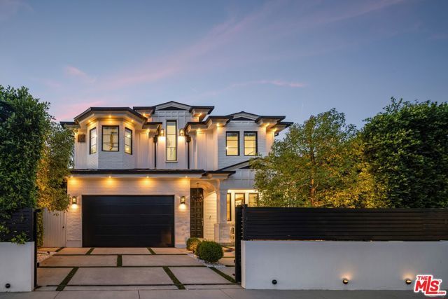 8147 W 4TH Street, Los Angeles, CA 90048