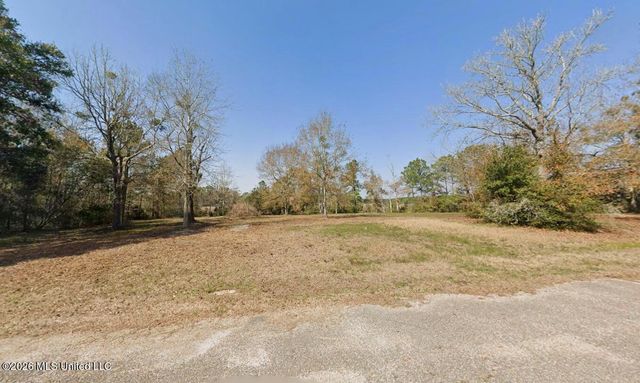 3616 Ling Drive, Gautier, MS 39553
