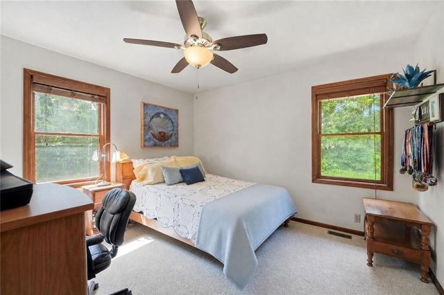 4001 NE 100th Street, Kansas City, MO 64156