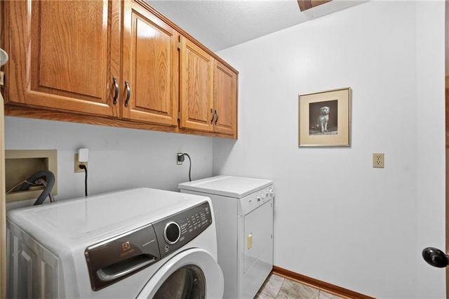 4001 NE 100th Street, Kansas City, MO 64156