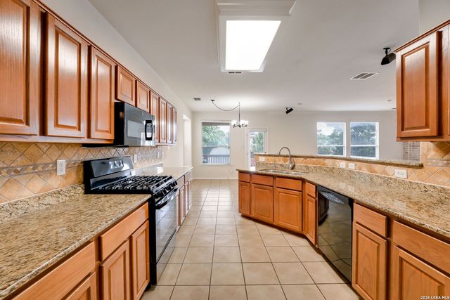 12211 EDEN ML, San Antonio, TX 78253