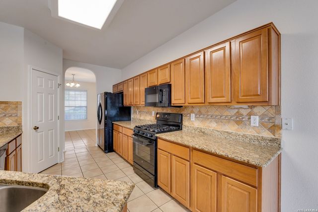 12211 EDEN ML, San Antonio, TX 78253