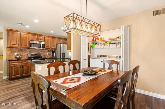 13637 N CAMBRIA Drive B, Fountain Hills, AZ 85268